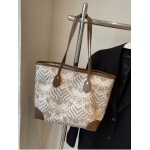New Fashionable Large Capacity Bag for Women, Versatile Single Shoulder Crossbody Bag, Premium and Exquisite Commuter Tote Bag